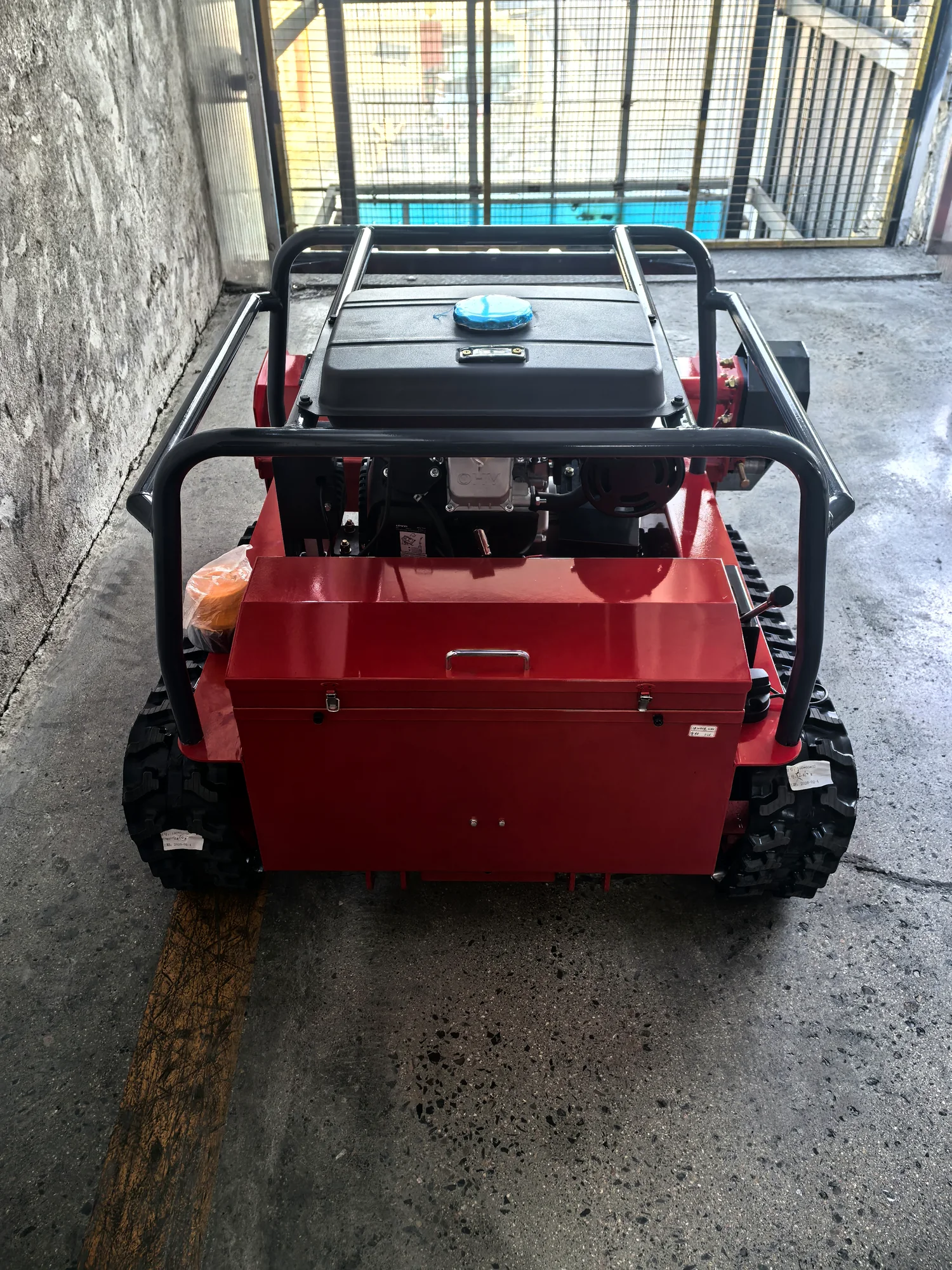 ME-RM1000-24 remote control lawn mower rear view