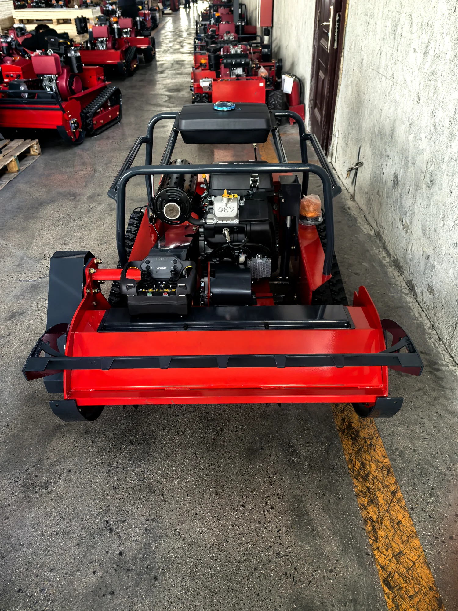 ME-RM1000-24 remote control lawn mower side view